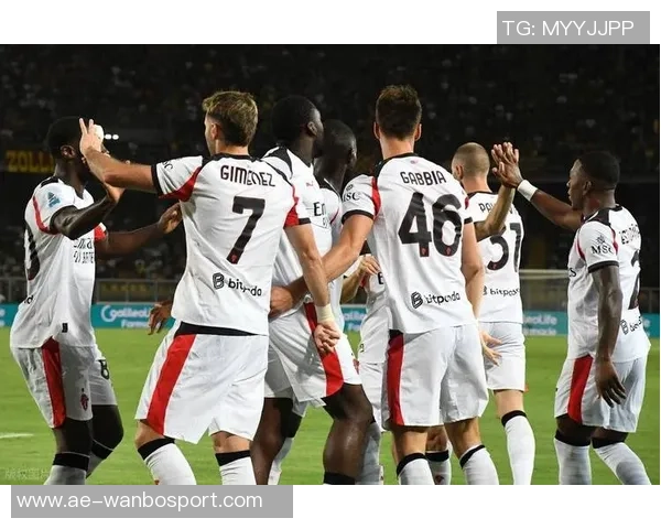 意甲联赛精彩对决AC米兰强势战胜升班马展现冠军实力