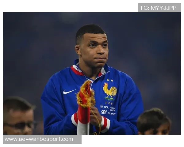 皮耶罗社媒意外曝光2026年阿根廷西班牙球衣引发热议迅速删除