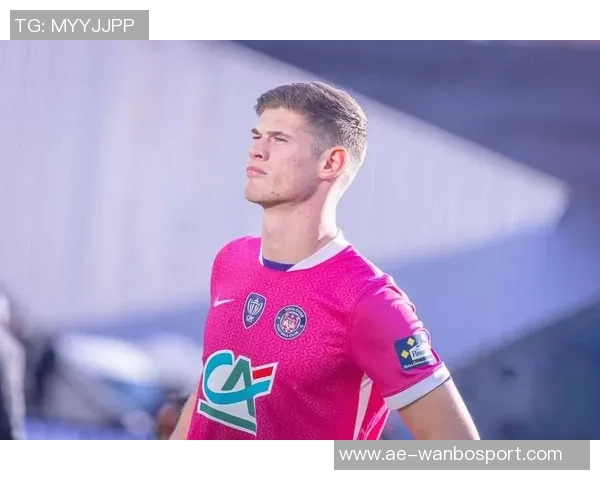 尤文图斯瞄准图卢兹后卫克雷斯韦尔转会费预计达1000万欧元 尤文图斯瞄准图卢兹后卫克雷斯韦尔转会费预计达1000万欧元